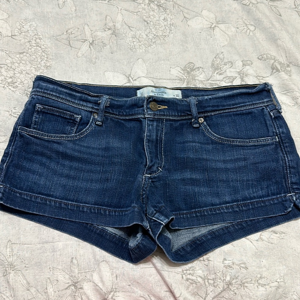 Abercrombie & Fitch Jean Shorts - Size 10